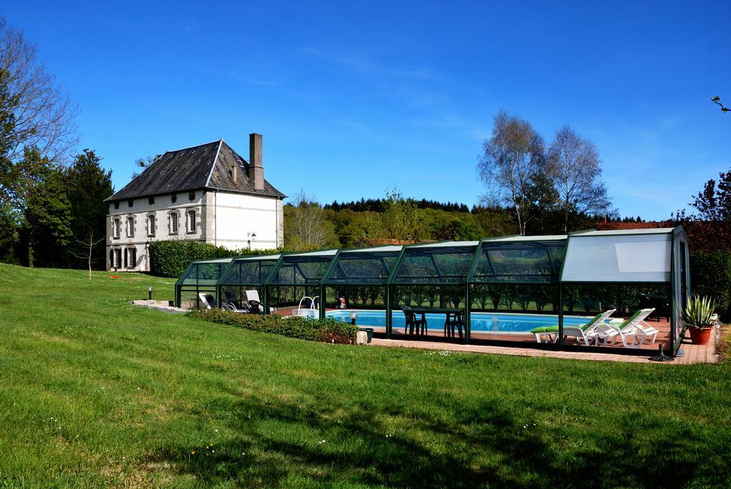 Les Vergnes Saint-Pardoux-le-Neuf Exterior foto
